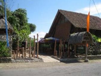 Panireman Riverside Resort Batukaras